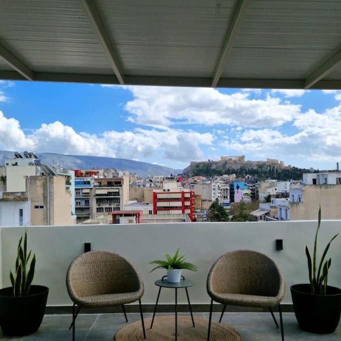Exquisite Penthouse With Breathtaking Acropolis Panorama View Apartment เอเธนส์ ภายนอก รูปภาพ