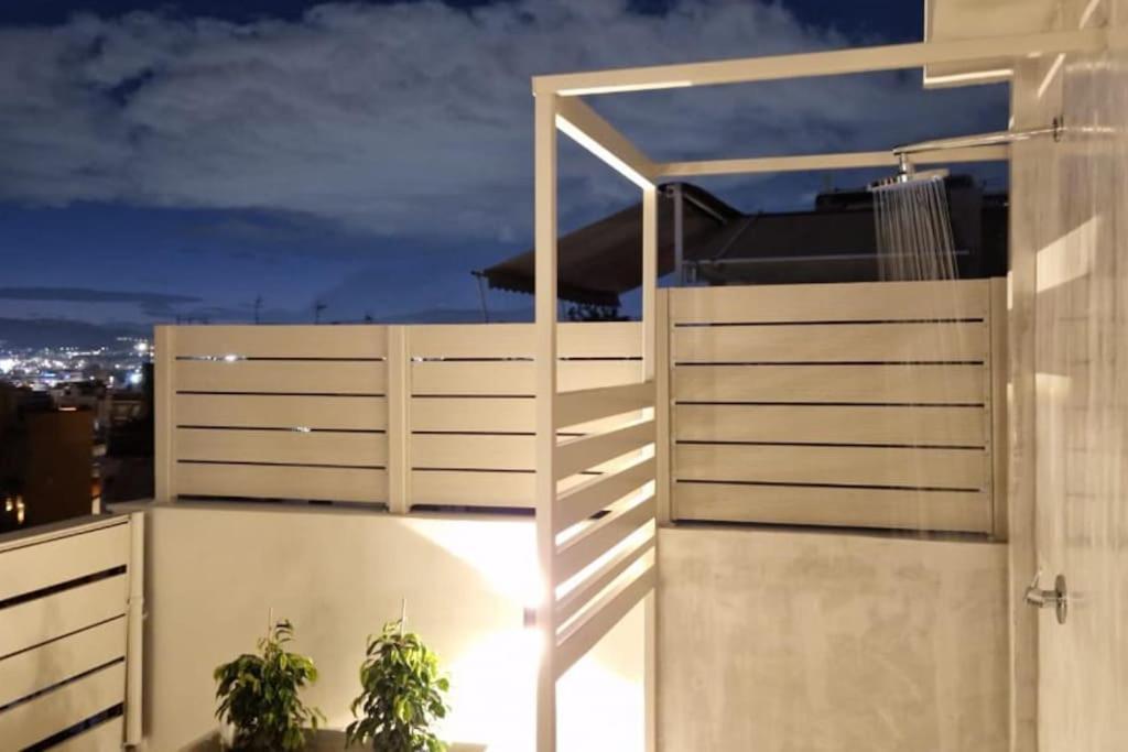 Exquisite Penthouse With Breathtaking Acropolis Panorama View Apartment เอเธนส์ ภายนอก รูปภาพ