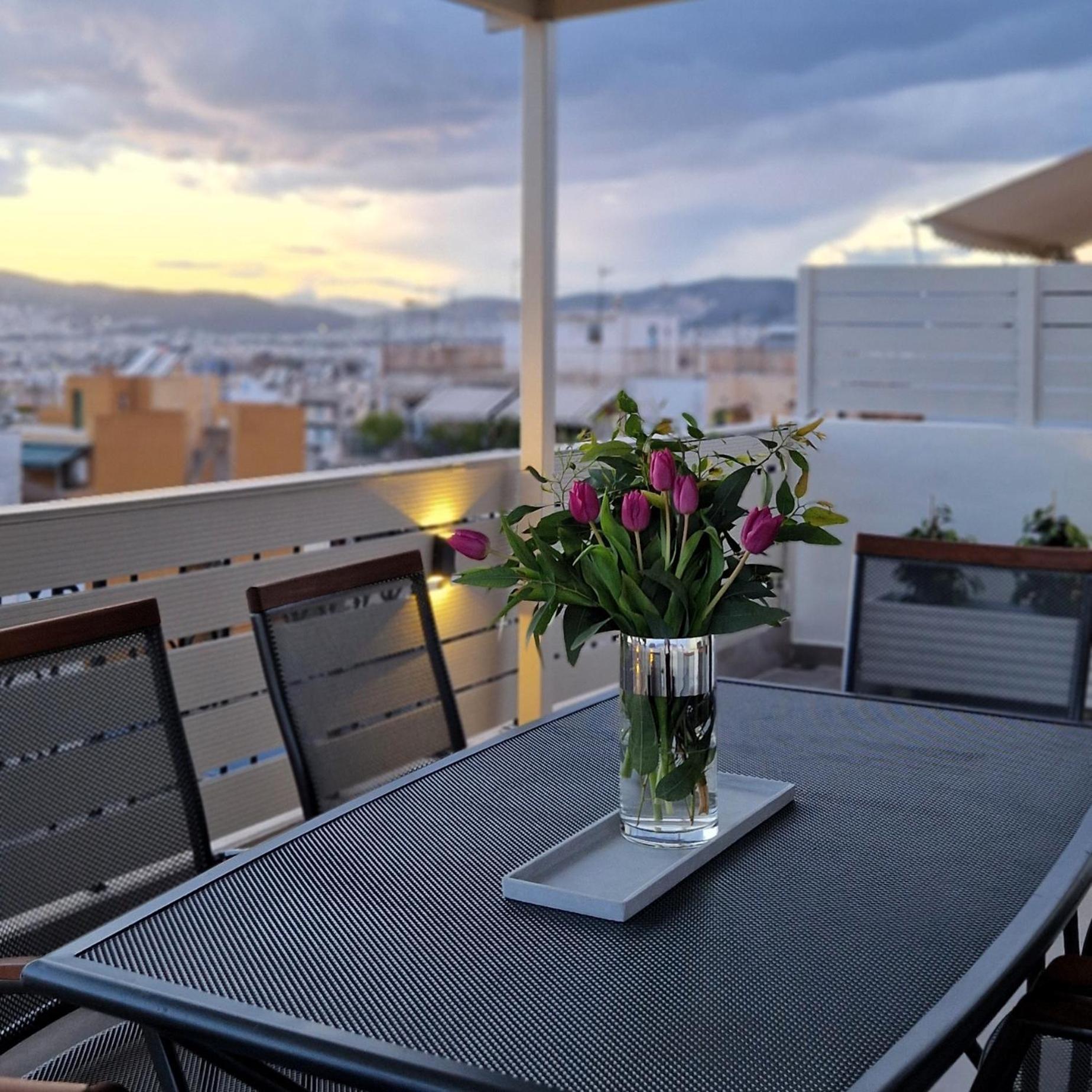 Exquisite Penthouse With Breathtaking Acropolis Panorama View Apartment เอเธนส์ ภายนอก รูปภาพ